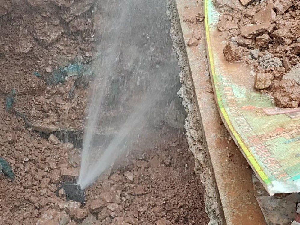 乌拉特后旗消防水管漏水检测定点开挖